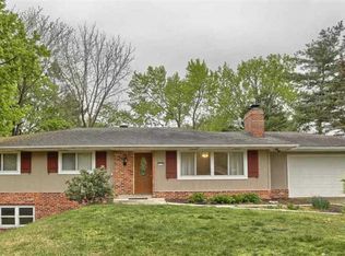 8 Oak Lane Dr, Carlisle, PA 17015