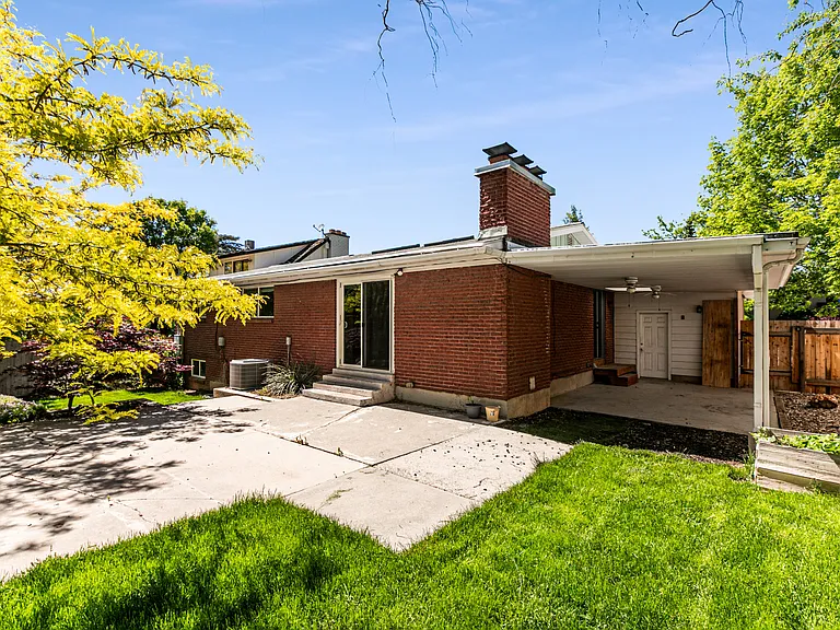 2566 E Keddington Ln #A — Photo 21