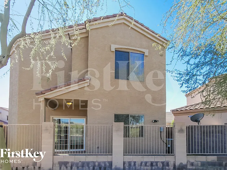 22022 N 29th Dr — Photo 18