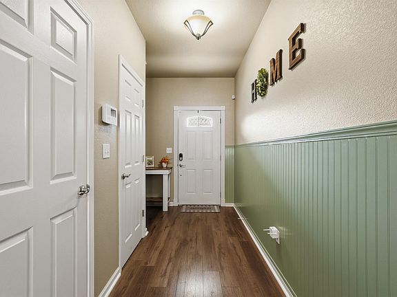 5th image of 59 Trina Loop