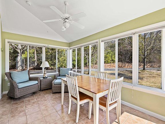 5th image of 454 Post Road #413