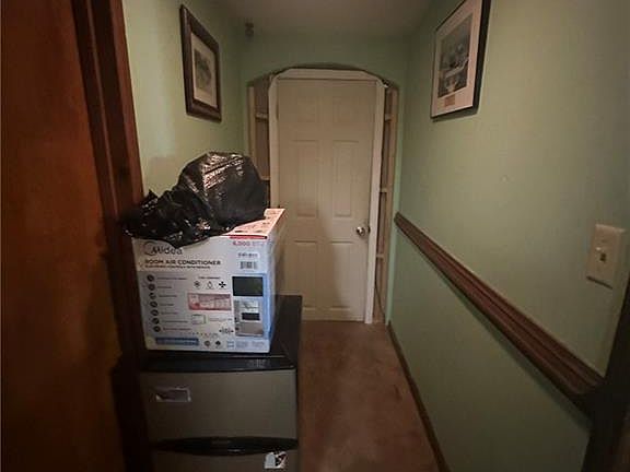 5th image of 227 Little Farms Ave