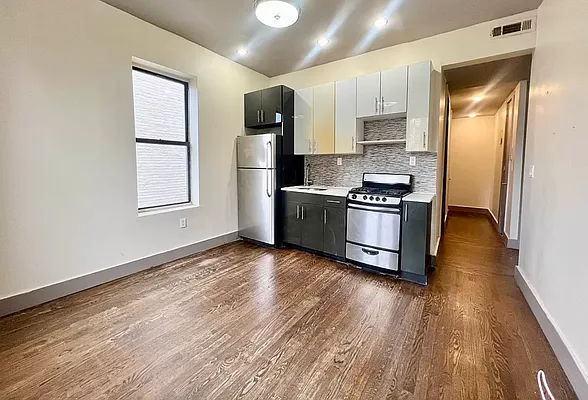 Rented by MADEHOME | media 10