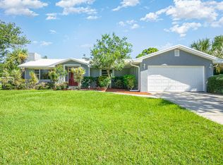 4230 Lakeglen Dr, Melbourne, FL 32934