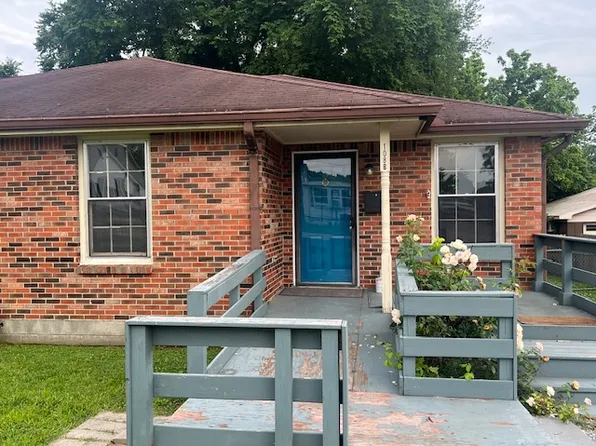 108 W Lenox St APT B, Ashland City, TN 37015