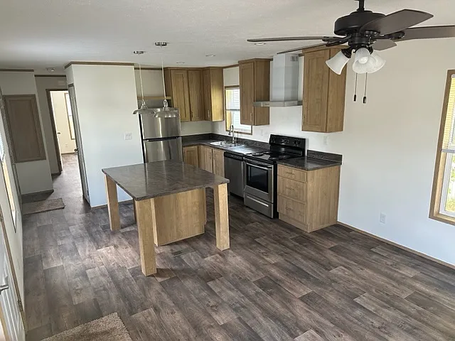 Parkview MHP LLC — Photo 2