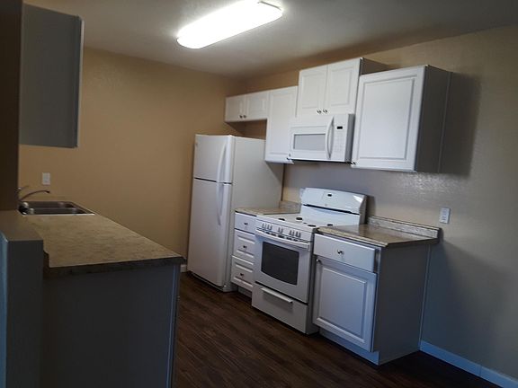 Beautifully remodeled Kitchen. Brand new Dishwasher, Stove,