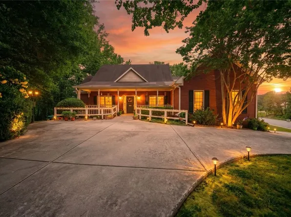 5030 Pine Mountain Rd NW, Kennesaw, GA 30152