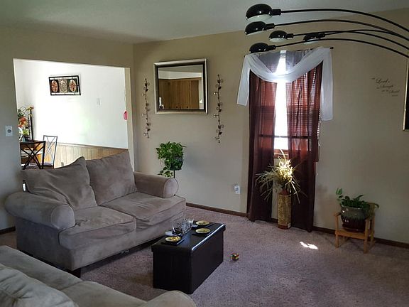 2nd image of 2084 Old Valley Ct SE