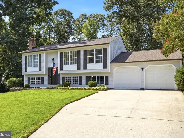 21255 Scarborough Dr, Lexington Park, MD 20653