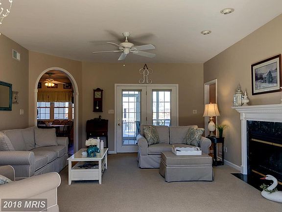 3rd image of 6709 Bent Oak Dr