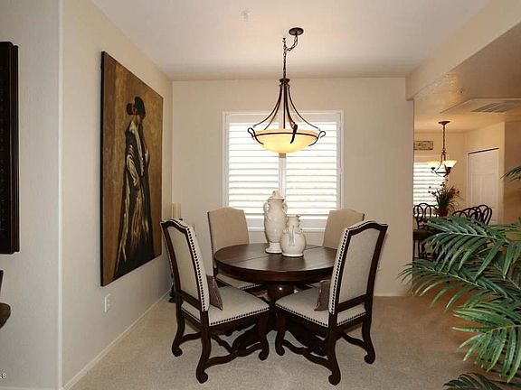 Elegant Dining