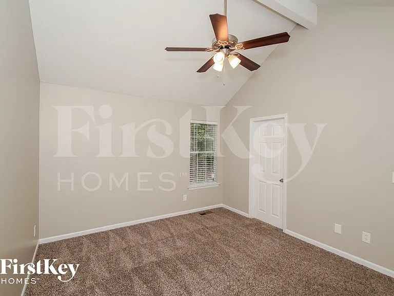 2715 Braelinn Pkwy N — Photo 12