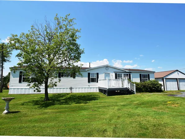 1713 Frosty Lane, Bridport, VT 05734