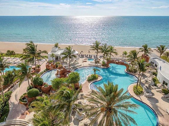 2nd image of 18001 Collins Ave #916