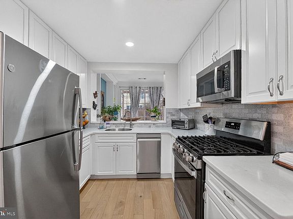 5th image of 45070 Brae Ter Unit 102