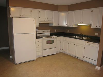 2nd image of 1905 Redbud Ct