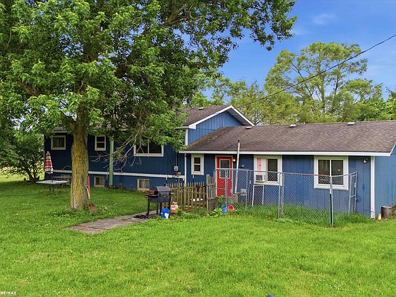 5th image of 3111 Howland Rd