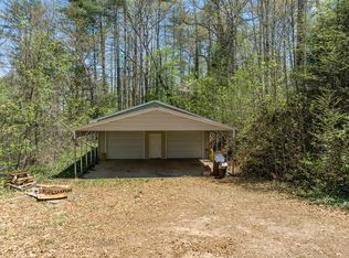 215 Summer Hill Rd, Franklin, NC 28734