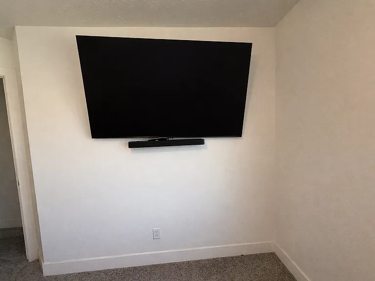 543 S Stewart Creek Cv — Photo 17