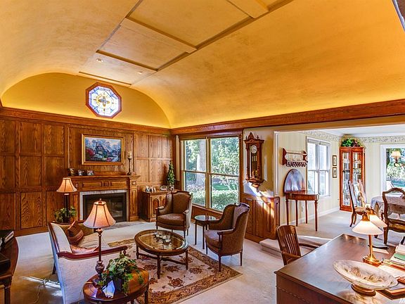 5th image of 6717 E Harney Ln