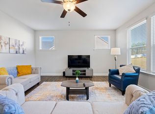 70 Echo Canyon Dr, Clayton, NC 27527