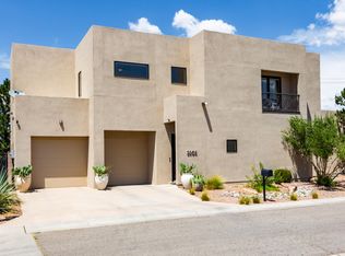 2305 Mananitas Ln NW, Albuquerque, NM 87104