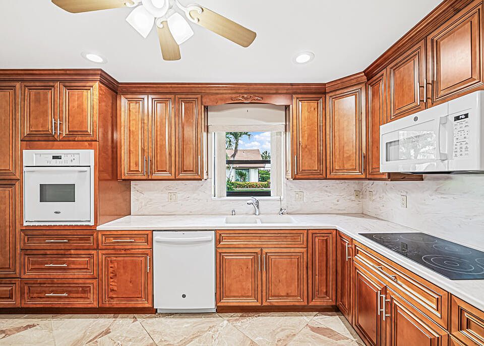 1st image of 3380 Shadow Wood Drive
