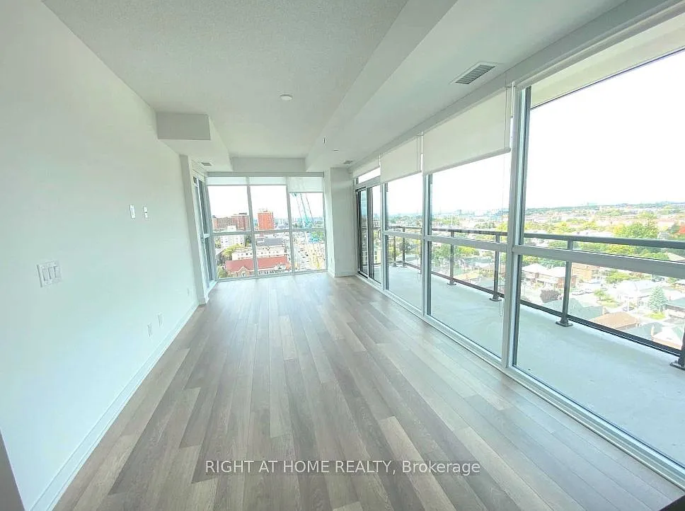 2 bed, $2,850 — Photo 4