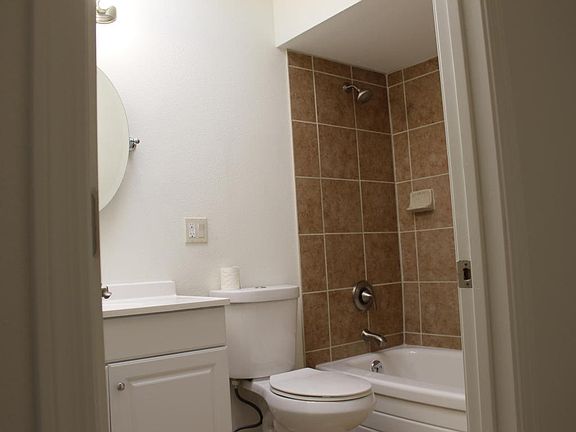 4th image of 10508 W Oakmont Dr