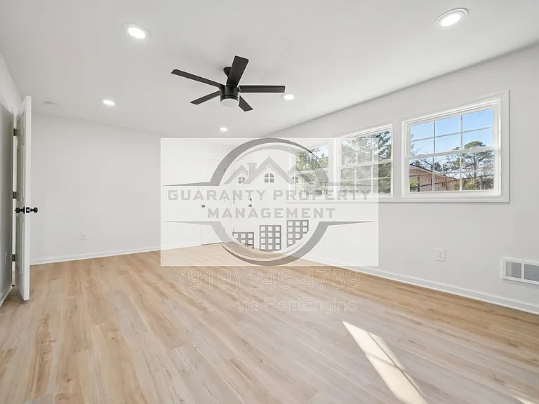 2343 Derby Dr — Photo 18