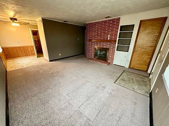 3rd image of 7363 Glenwood Ave