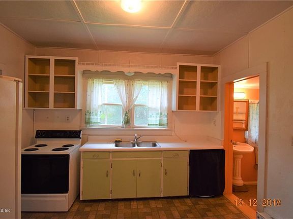 3rd image of 11226 SE 55th Ave