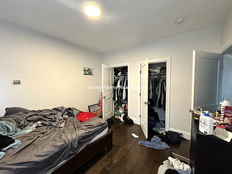 7R Strathmore Rd #3R — Photo 20