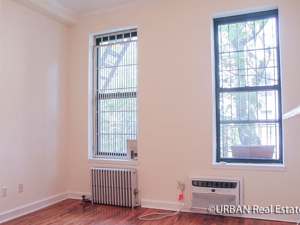 1st image of 271 E 10th St #2R