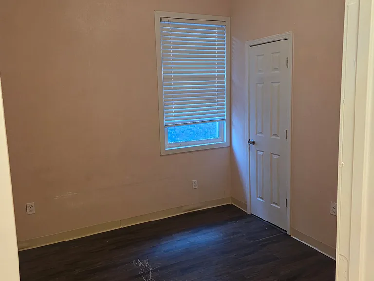 534 E McLemore Ave #102 — Photo 3