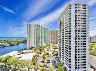 20515 E Country Club Dr PH 45, Aventura, FL 33180