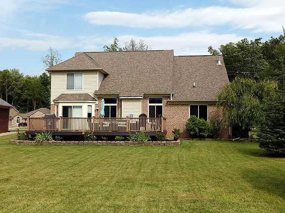 5th image of 807 War Bonnet Dr