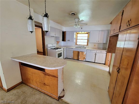 3rd image of 1218 30th St