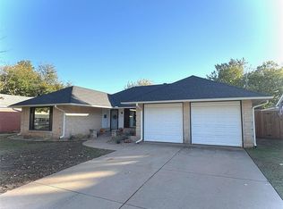 2404 NW 111th St, Oklahoma City, OK 73120