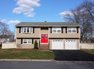 76 Wyoming Ave, Spotswood, NJ 08884