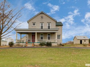 21724 Il Route 122, Delavan, IL 61734