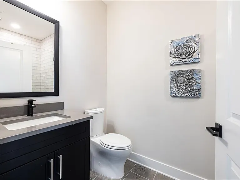 2722 Thornewilde Way — Photo 73