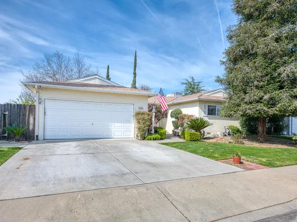 2306 Stanford Ave, Clovis, CA 93611