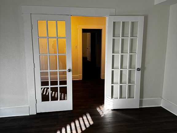 5th image of 111 N Winnetka Ave APT 2