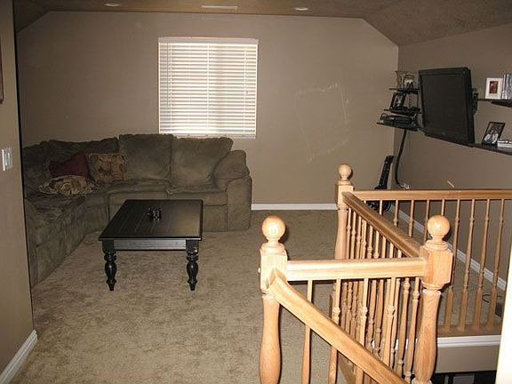 Loft/Family Room