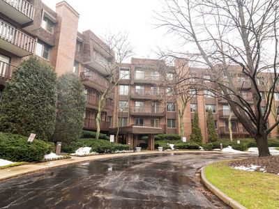 1175 Lake Cook Rd APT 501W, Northbrook, IL, 60062