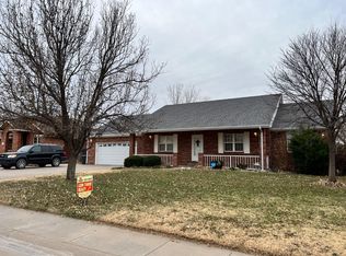 2470 Lilac Dr, Liberal, KS 67901