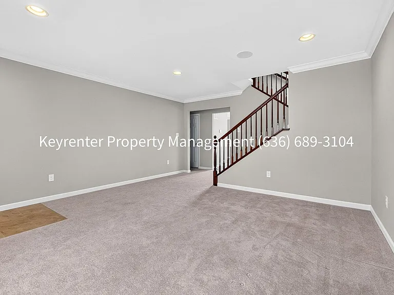 2823 Winding Valley Dr — Photo 22