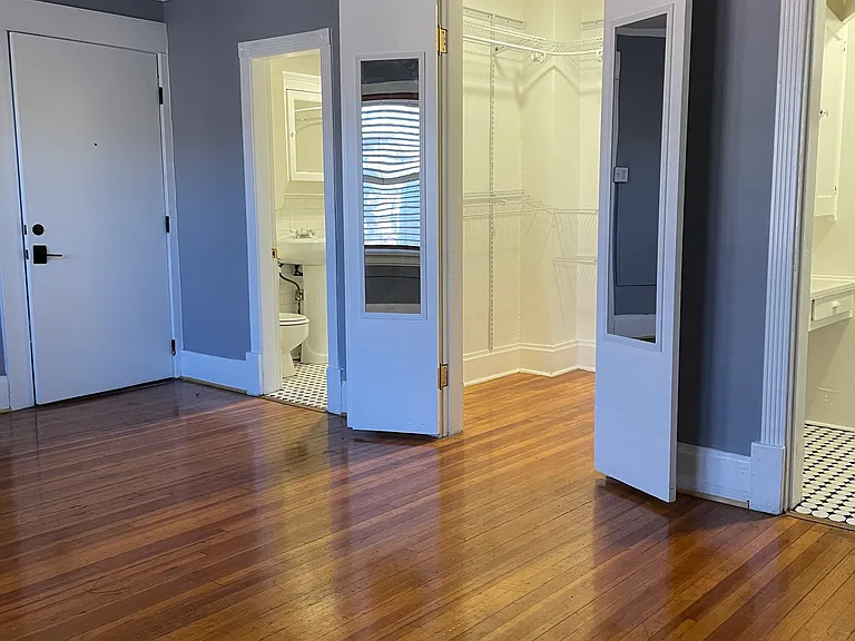 1260 N Pennsylvania St #22 — Photo 56